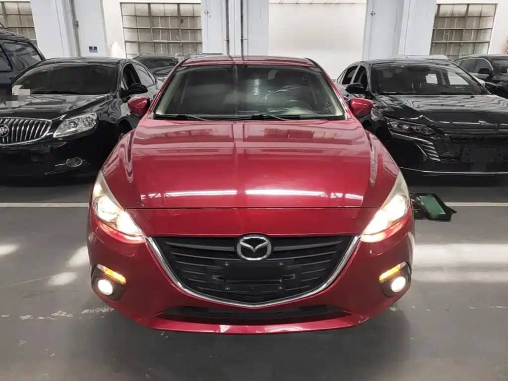 Mazda 3 Axela Sedan 1.5 L Auto Comfort