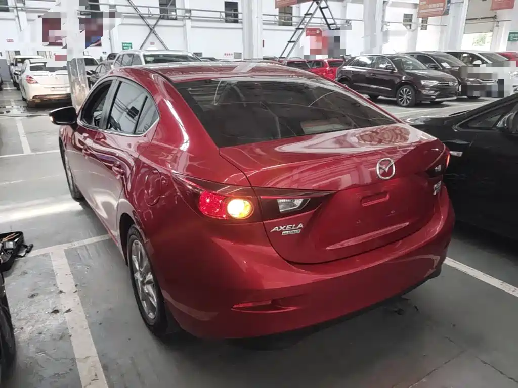 Mazda 3 Axela Sedan 1.5 L Auto Comfort