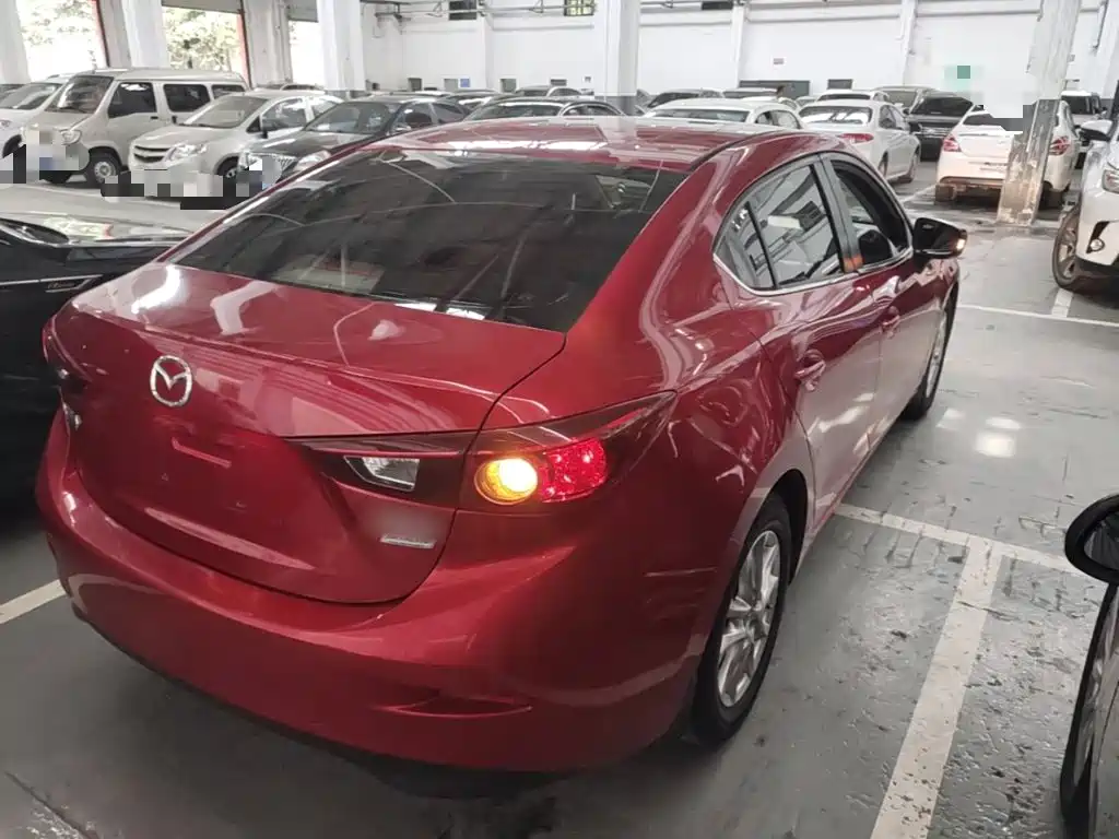 Mazda 3 Axela Sedan 1.5 L Auto Comfort