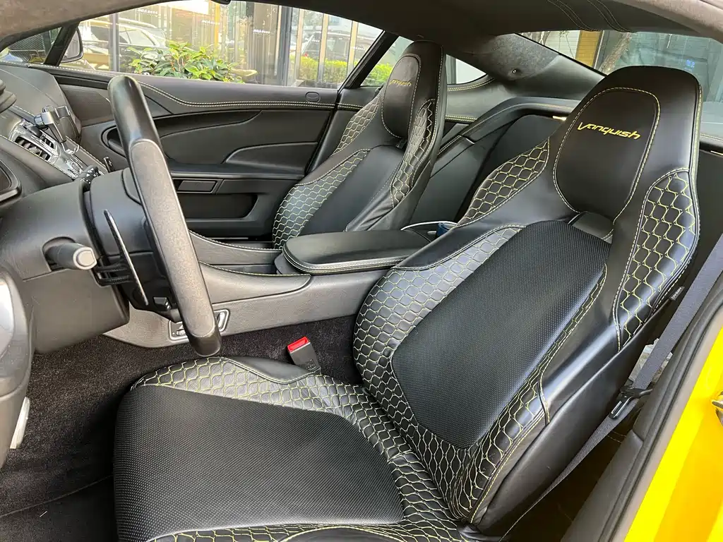 Vanquish Vanquish 2013款 6.0 L 标准型