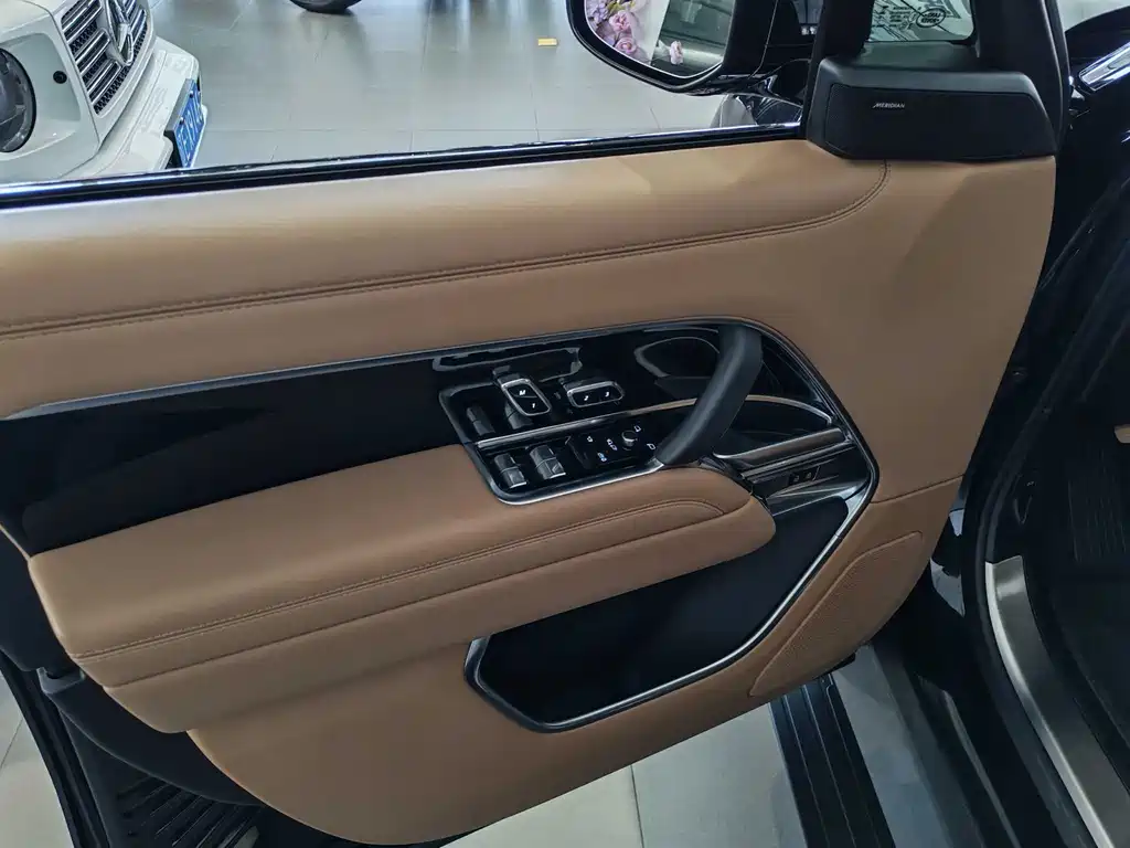 Range Rover 揽胜 2024款 3.0 T 美规版