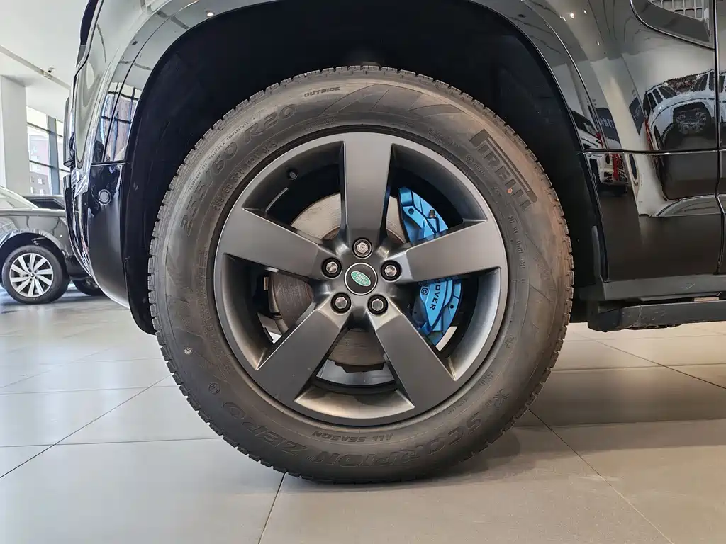 Land Rover Defender 110 P400 X-DYNAMIC HSE