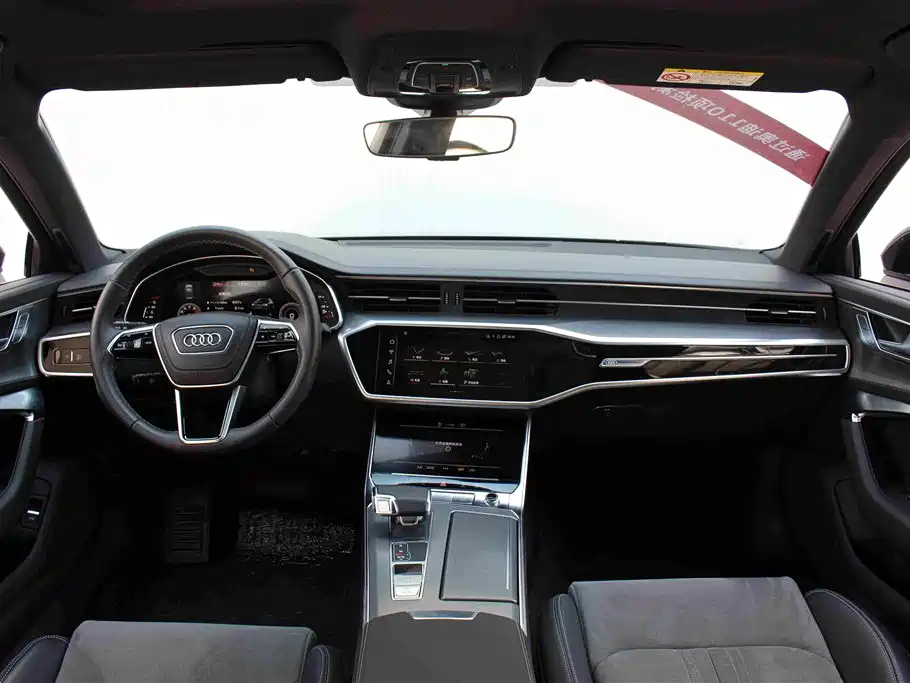 Audi A6 L 40 TFSI Luxury Dynamic