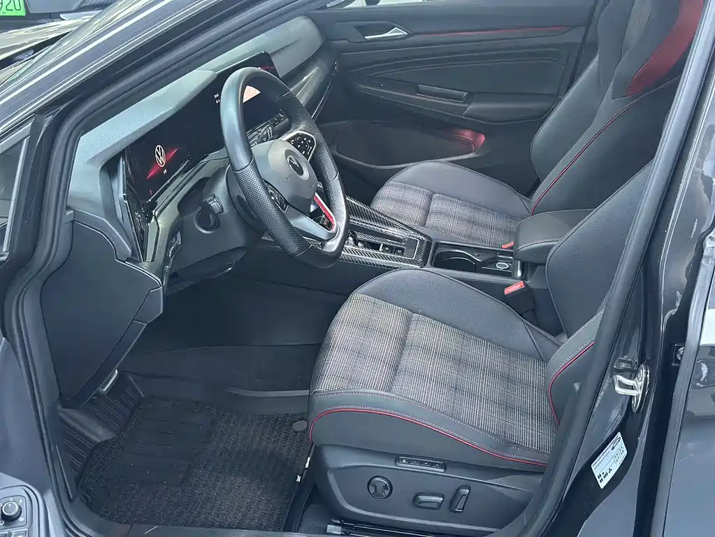 Golf GTI 380 TSI DSG GTI
