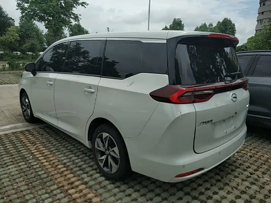 GAC Trumpchi M6 PRO 270 T DCT Luxury