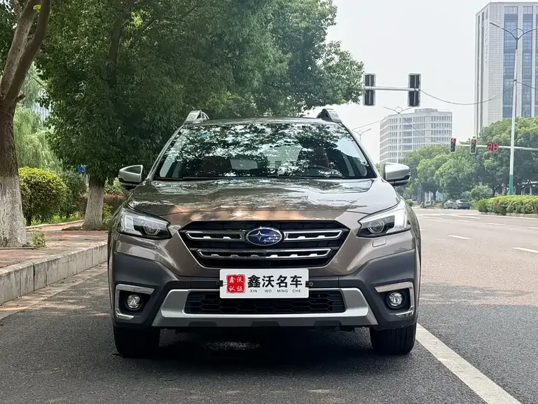 Subaru Outback 2.5 i Flagship EyeSight