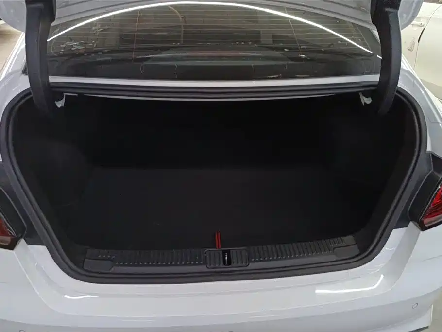 MG5 300 TGI DCT Trend Cross Grand Enjoyment