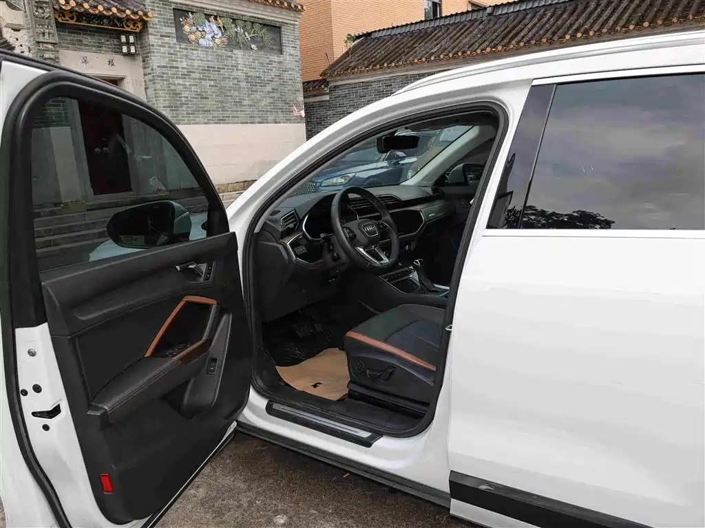 Audi Q3 35 TFSI Fashion Elegant