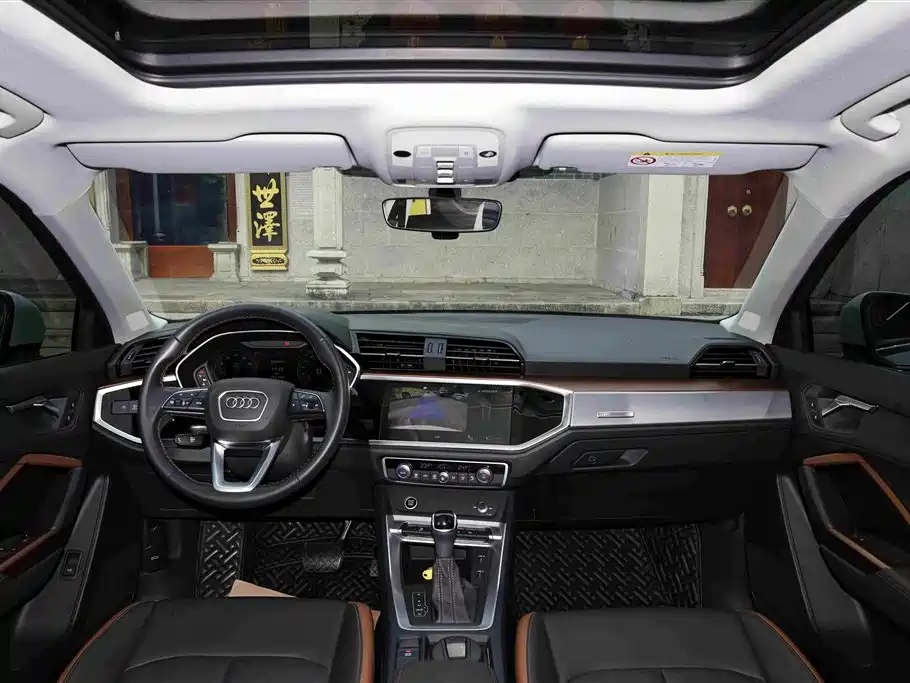 Audi Q3 35 TFSI Fashion Elegant