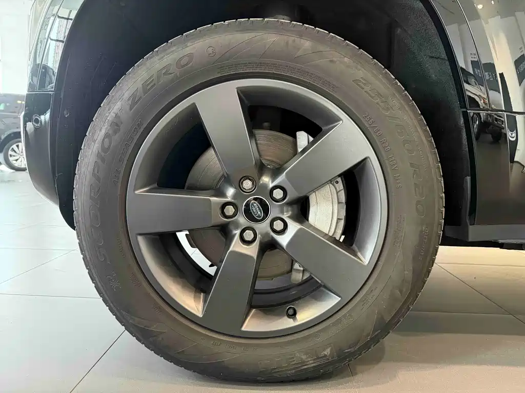 Land Rover Defender 110 3.0 T P400 X-DYNAMIC HSE