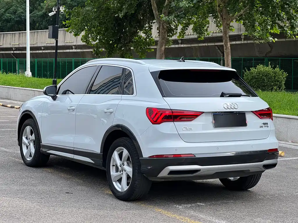 Audi Q3 35 TFSI Progressive Elegant