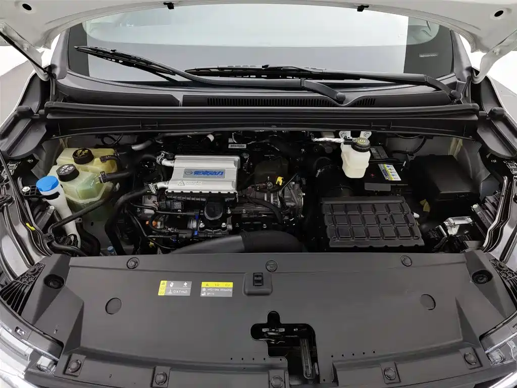 GAC Trumpchi M6 PRO 270 T DCT Premium