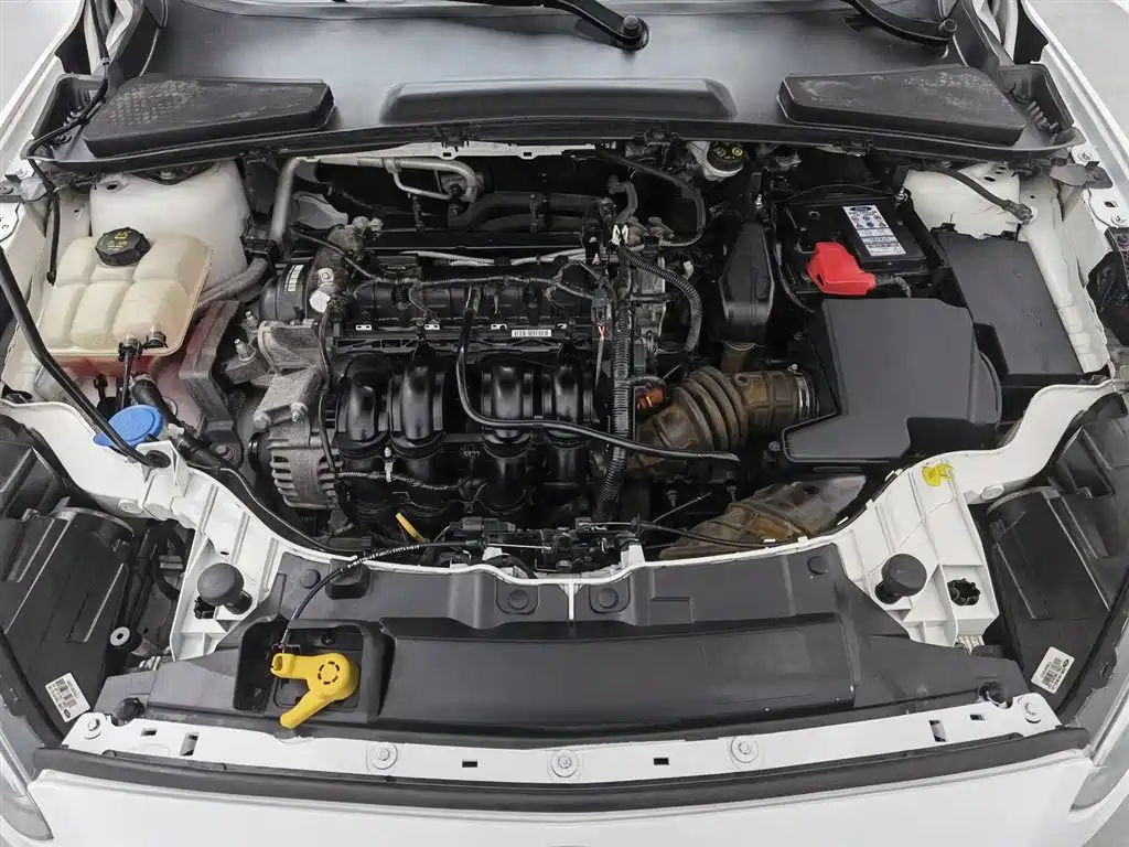 Escort Happy 1.5 L Auto Fashion