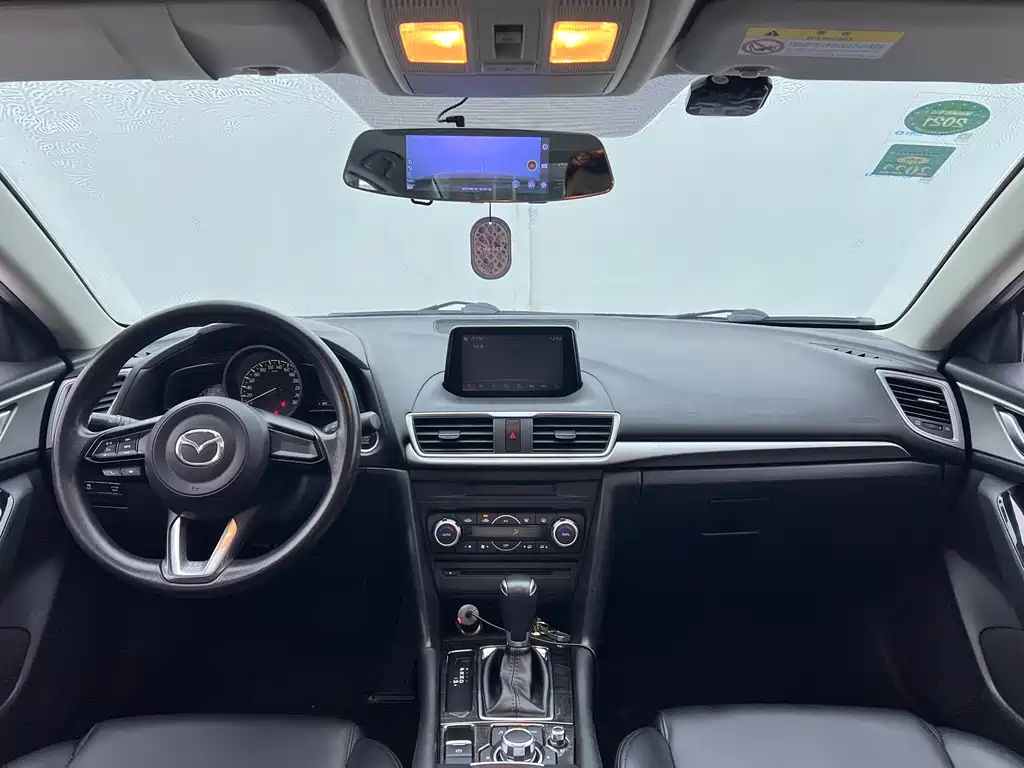 Mazda 3 Axela Sedan 1.5 L Auto Luxury CN-V