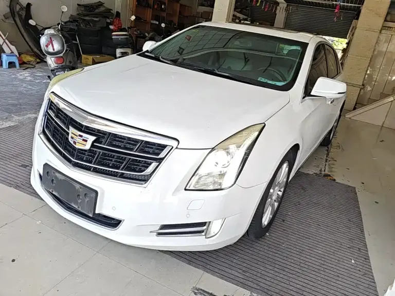 Cadillac XTS 28 T Elite