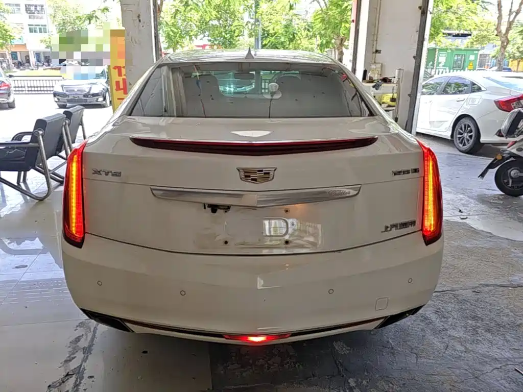 Cadillac XTS 28 T Elite