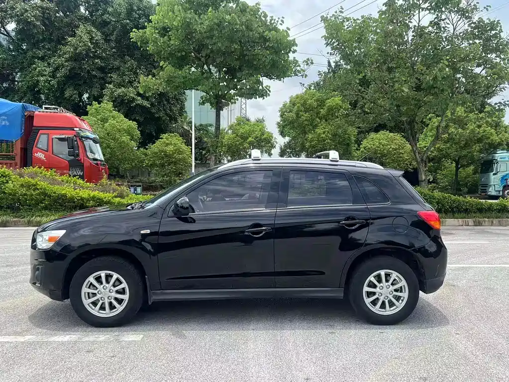 ASX 1.6 L Manual 2 WD Standard