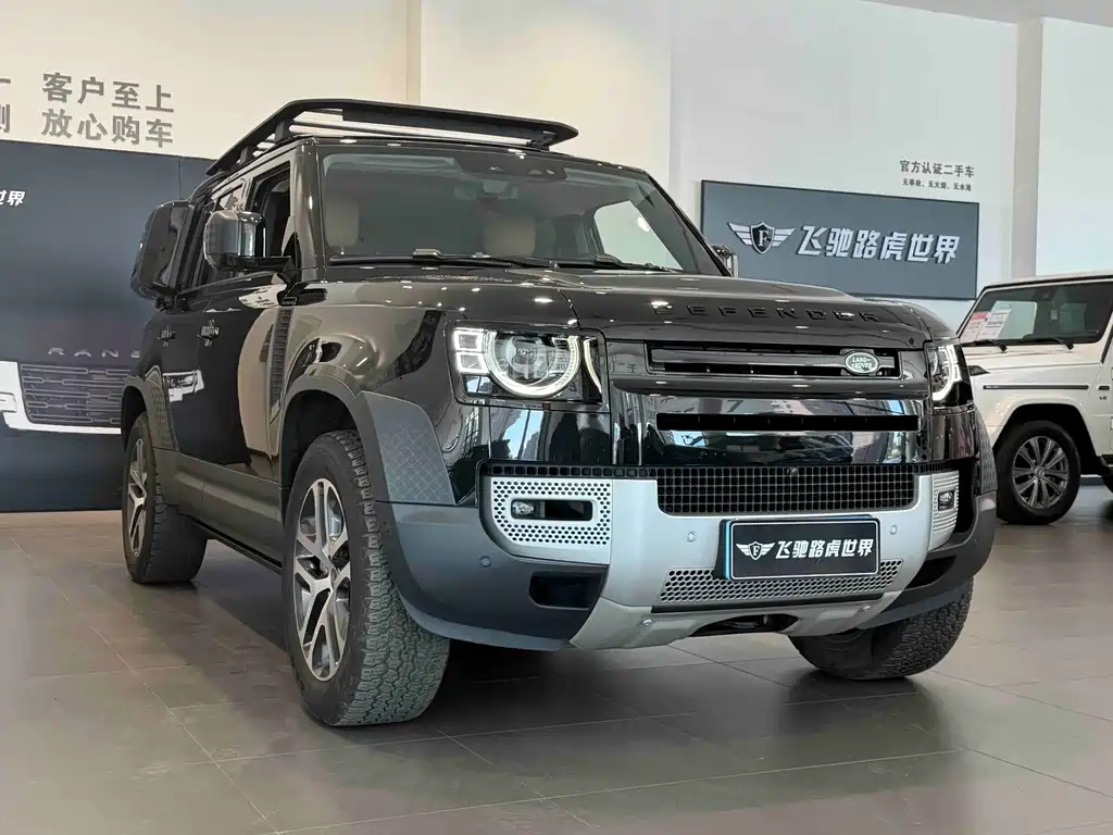 Land Rover Defender 110 3.0 T P400 Dark Special Edition