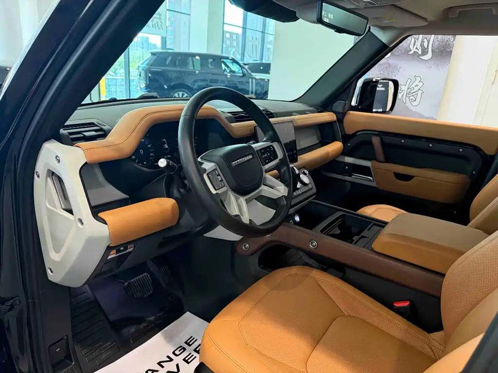 Land Rover Defender 110 3.0 T P400 Dark Special Edition