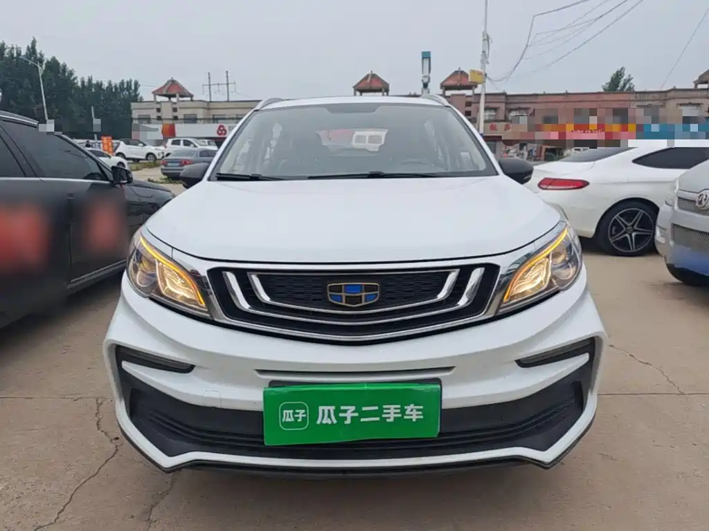 Vision X3 1.5 L CVT Distinguished