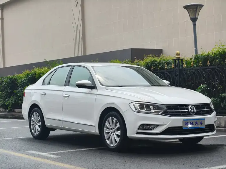 Volkswagen Bora 1.5 L Auto Comfort