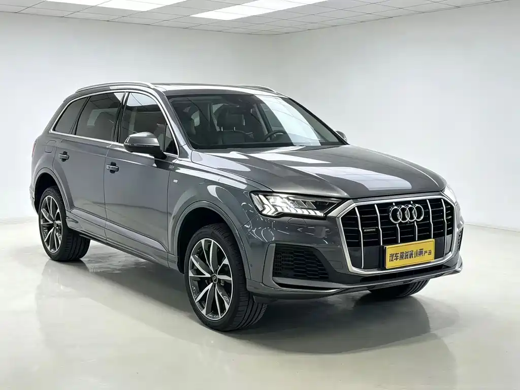Audi Q7 55 TFSI quattro S line Sport