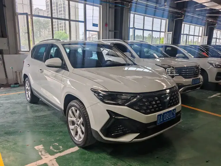 Jetta VS5 280 TSI Auto Progressive