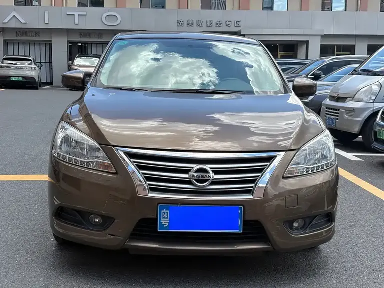 Nissan Sylphy 1.6 XV CVT Premium