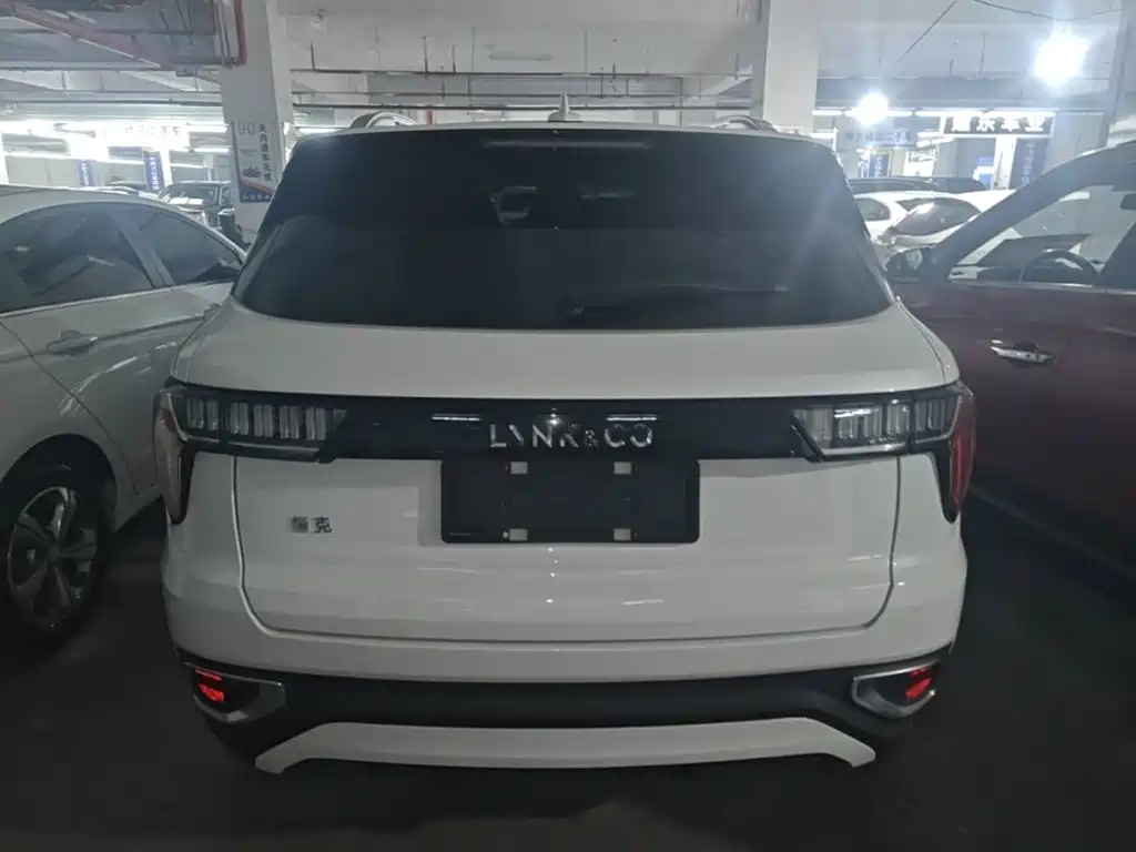 Lynk & Co 01 2.0 T 2 WD Pro CN-VI