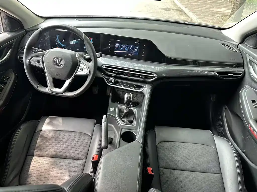 Eado PLUS 1.6 L GDI Manual Elite