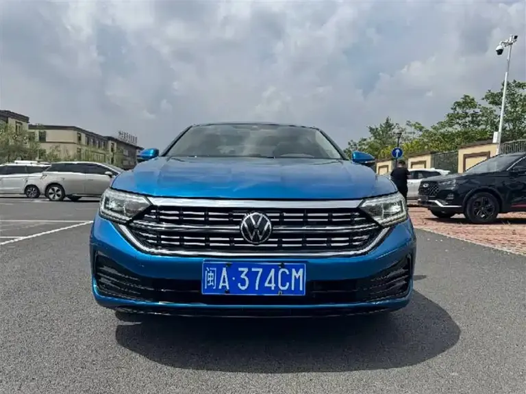 Volkswagen Sagitar 280 TSI DSG Transcend Plus