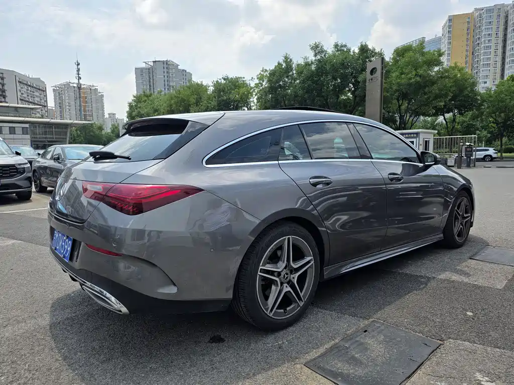 Mercedes-Benz CLA (Import) 奔驰CLA(进口) 2024款 CLA 200 猎跑车