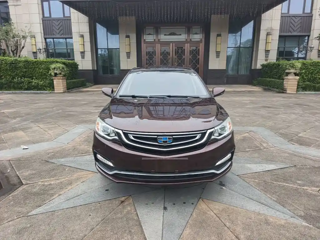 Vision 1.5 L Auto Distinguished