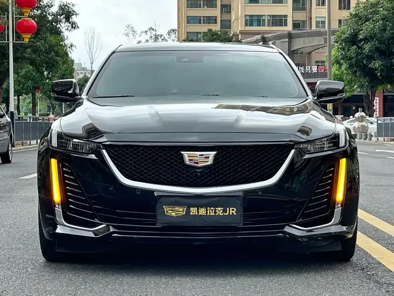 Cadillac CT5 28 T Distinguished