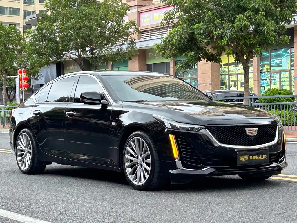 Cadillac CT5 28 T Distinguished