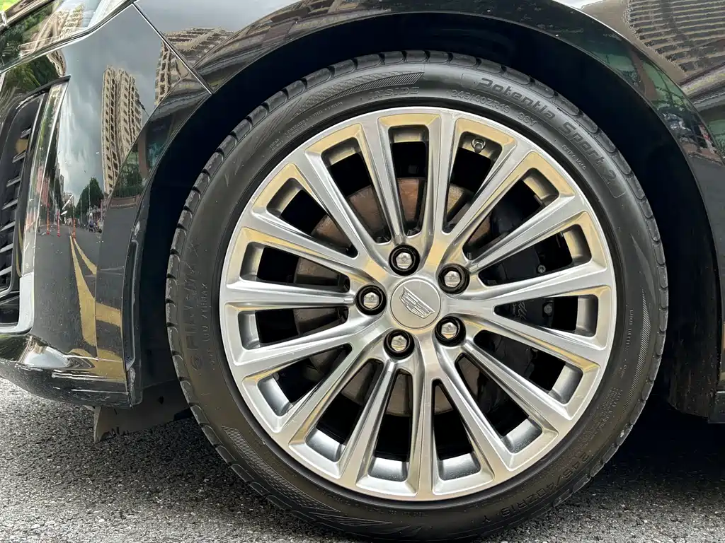 Cadillac CT5 28 T Distinguished