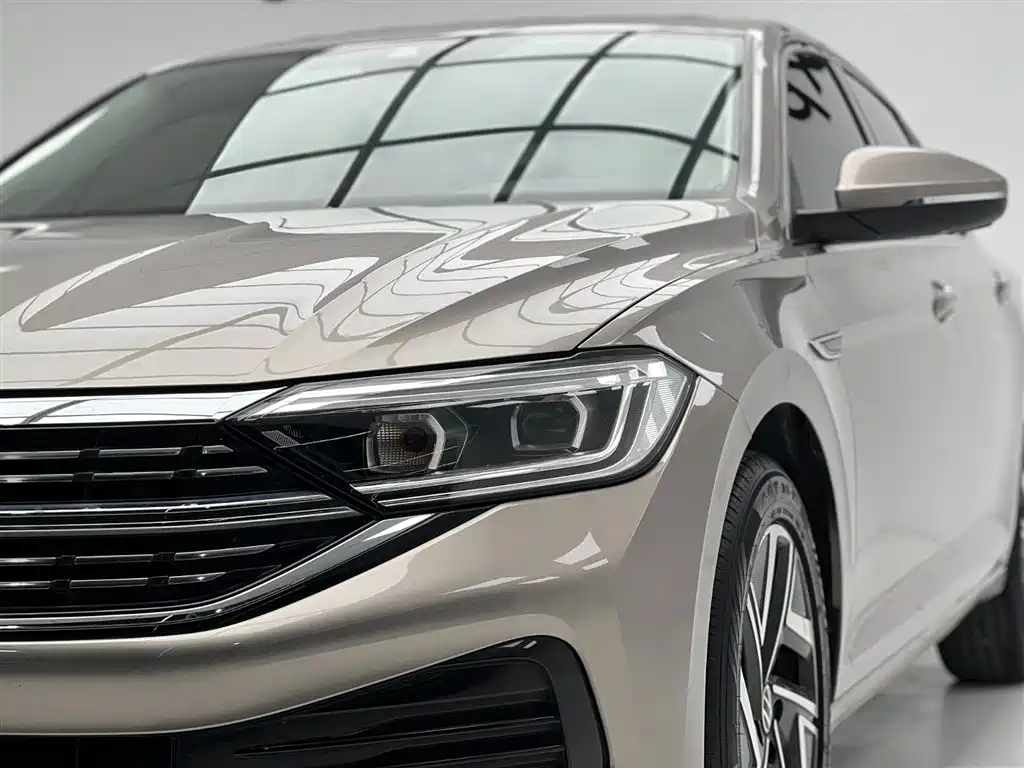 Sagitar 280 TSI DSG Transcend Plus
