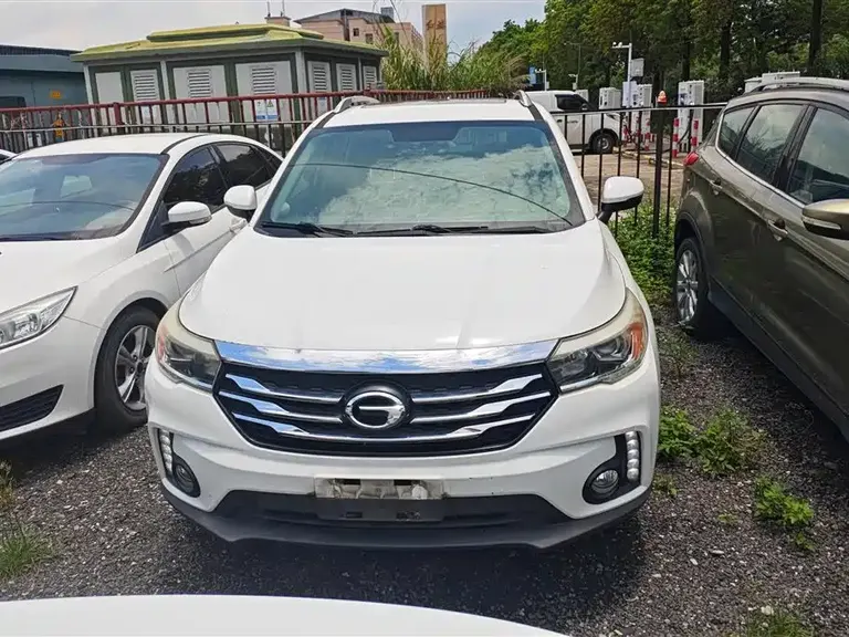 GAC Trumpchi GS4 200 T G-DCT Elite