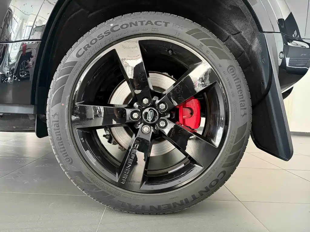 Land Rover Defender 110 3.0 T P400 X-Dynamic HSE