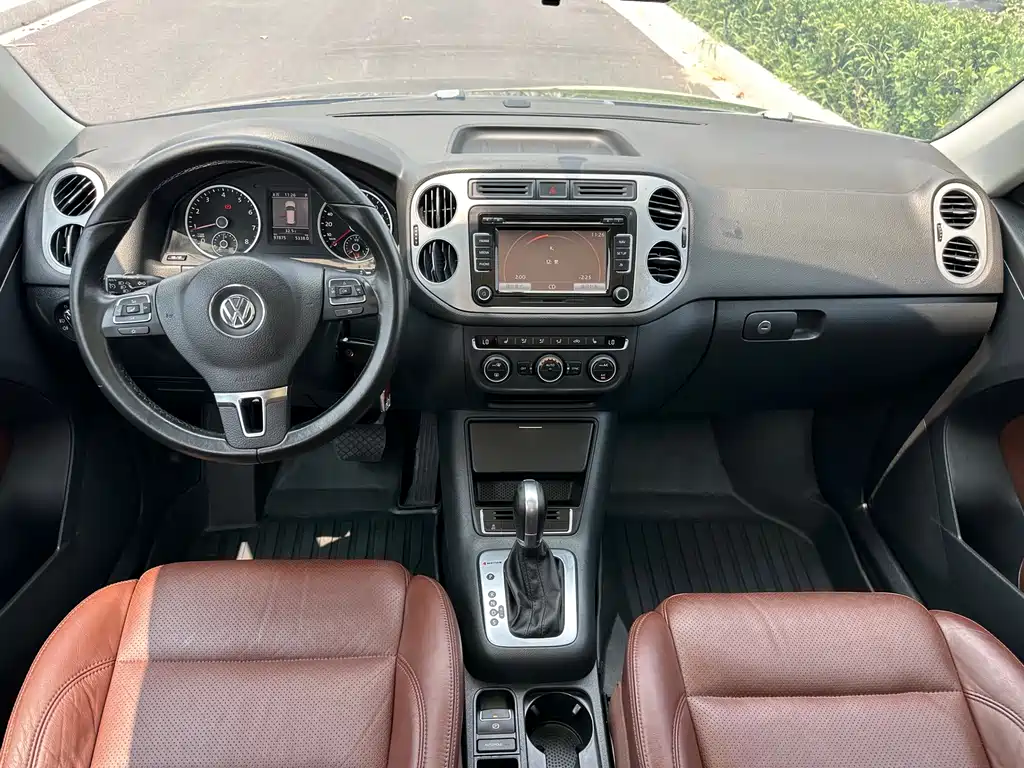 Tiguan 1.8 TSI Auto 4 WD Luxury