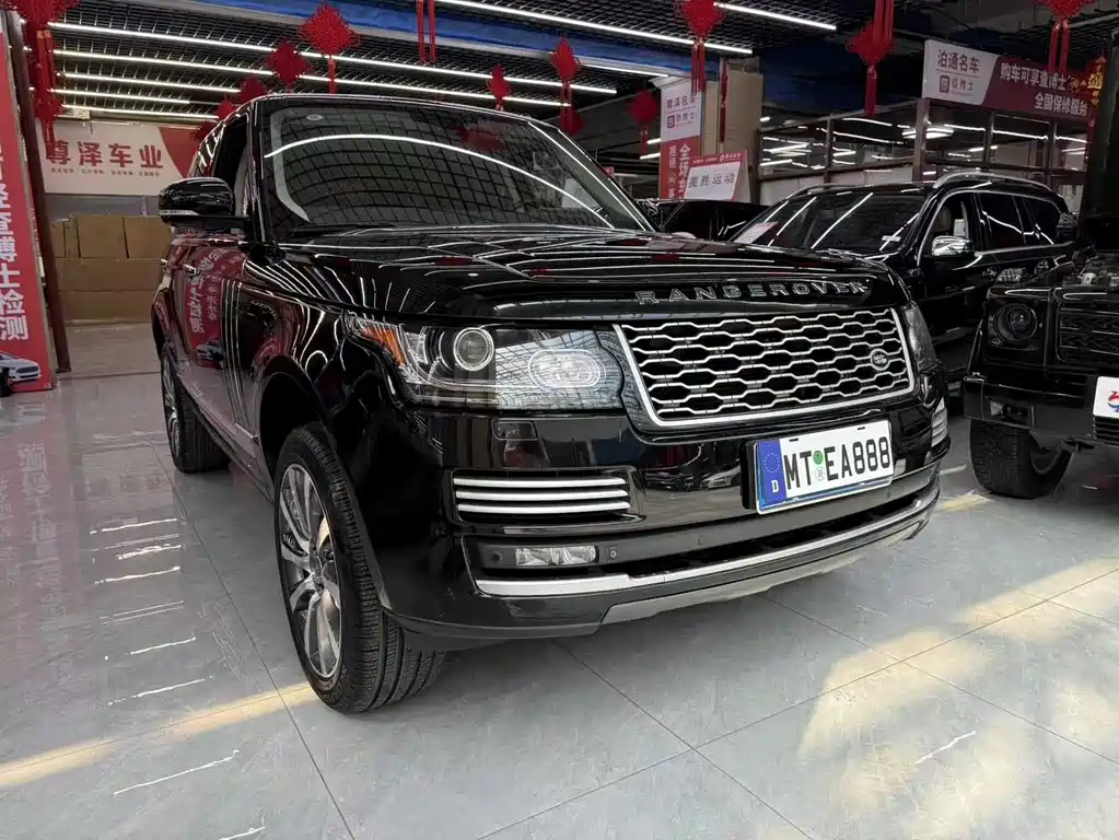 Range Rover 3.0 SC V6 Vogue