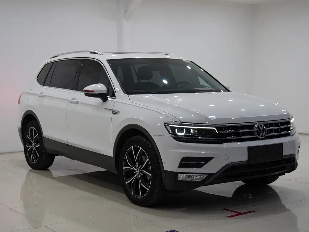 Tiguan L 380 TSI Auto 4 WD Flagship
