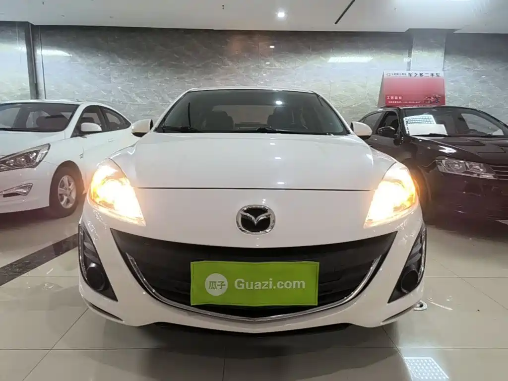 Mazda 3 Star 马自达3星骋 2015款 三厢 1.6 L 自动舒适型
