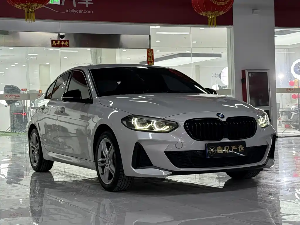 BMW 1 Series 120 i M Sport Night