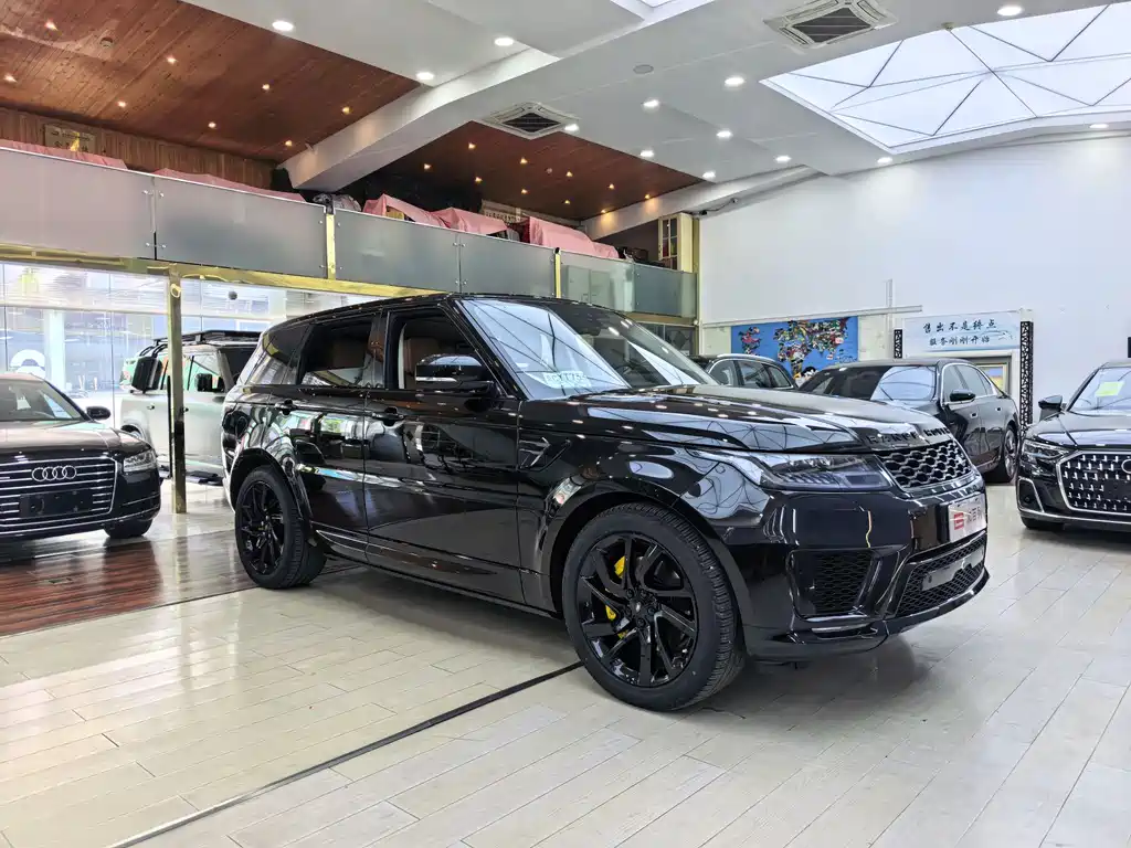 Range Rover Sport 3.0 L6 HSE DYNAMIC