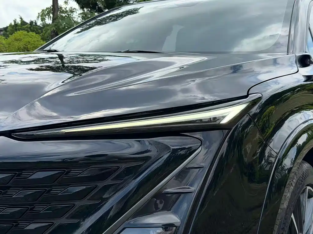 Changan UNI-T 2 nd Gen 1.5 T Distinguished