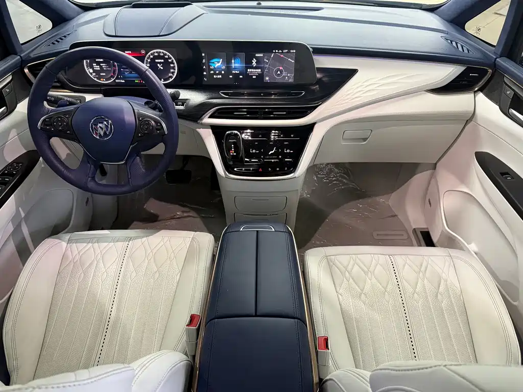 Buick GL8 Avenir Avenir 4-seat Noble Ceremony