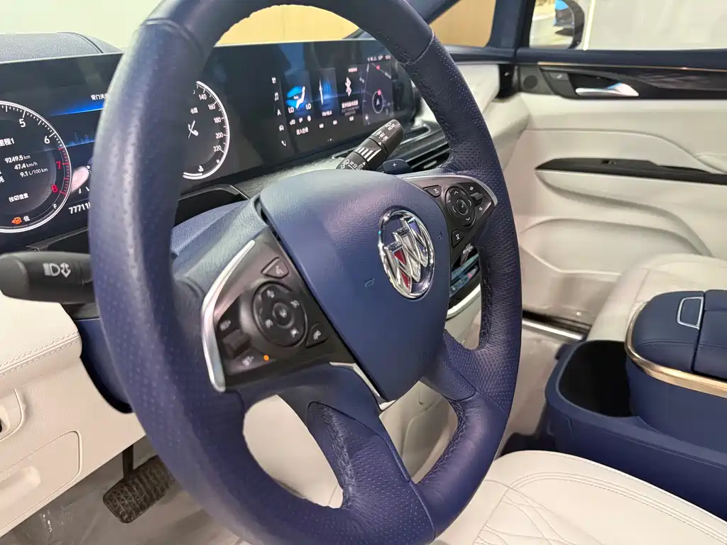 Buick GL8 Avenir Avenir 4-seat Noble Ceremony