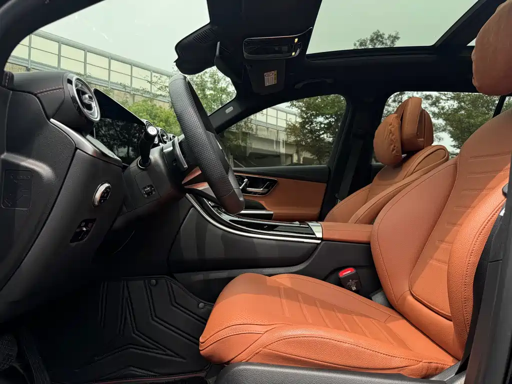 Mercedes-Benz GLC GLC 260 L 4 MATIC Luxury 5-seat
