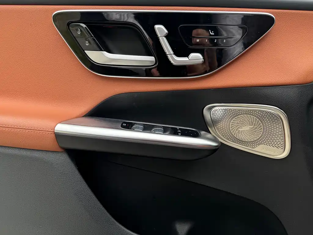 Mercedes-Benz GLC GLC 260 L 4 MATIC Luxury 5-seat